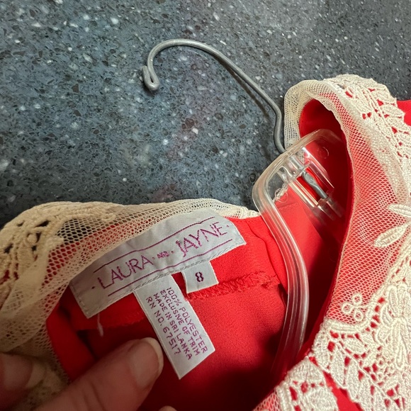 Ladies Laura and Jane Blouse size 8 Red - Picture 4 of 12